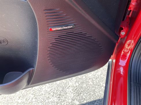 Used 2016 Dodge Challenger SRT Hellcat RWD image 24