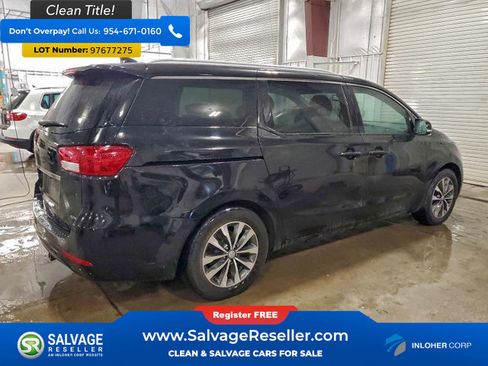 Used 2018 Kia Sedona SX image 4