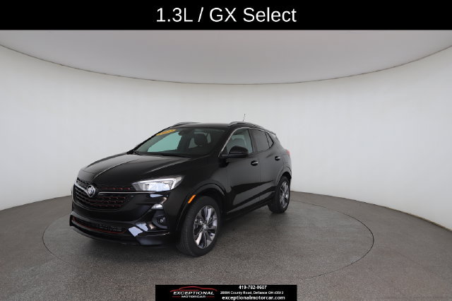 Used 2022 Buick Encore GX Select w/ Sport Touring Package FWD image 2