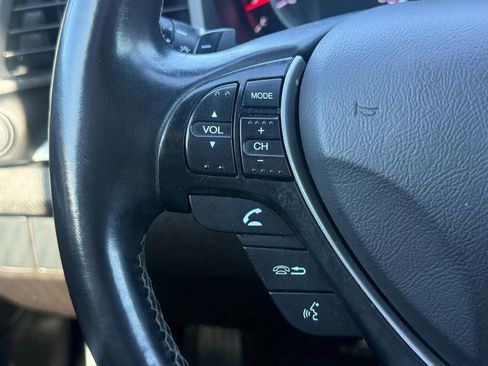 Used 2017 Acura ILX image 12