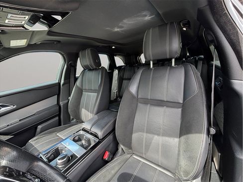Used 2019 Land Rover Range Rover Velar R-Dynamic SE AWD/4WD image 17