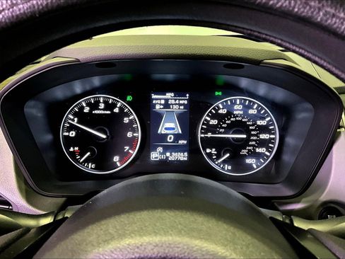 Used 2024 Subaru Crosstrek 2.0i Premium AWD/4WD image 13