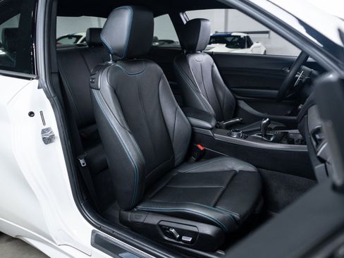 Used 2016 BMW M2 image 46