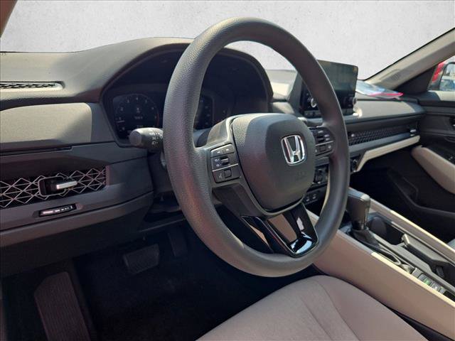 Used 2023 Honda Accord EX image 9