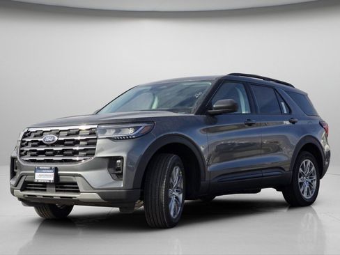 New 2026 Ford Explorer Active w/ Active Comfort Package image 17