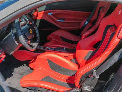 Used 2021 Ferrari F8 Tributo RWD image 50