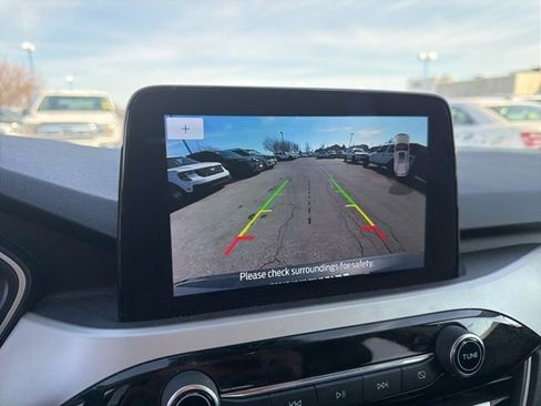 Used 2022 Ford Escape SEL image 20