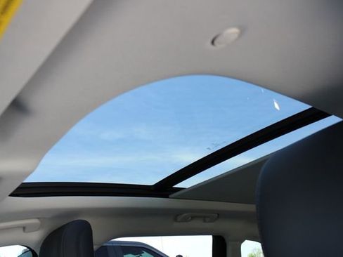 New 2026 Lincoln Nautilus Premier w/ Equipment Group 102A AWD/4WD image 35