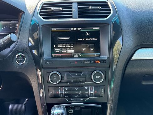 Used 2016 Ford Explorer XLT w/ Equipment Group 202A image 23