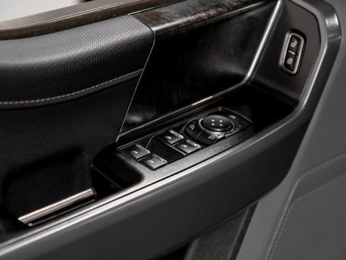 Used 2022 Ford F150 XLT w/ Equipment Group 302A High image 46