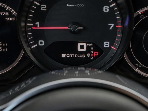 Used 2018 Porsche Panamera 4 w/ Sport Chrono Package image 24