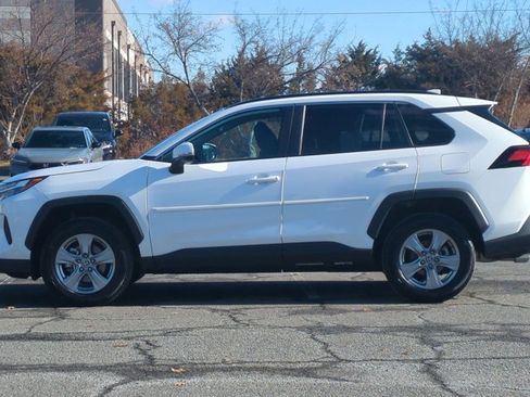 Used 2024 Toyota RAV4 XLE image 9