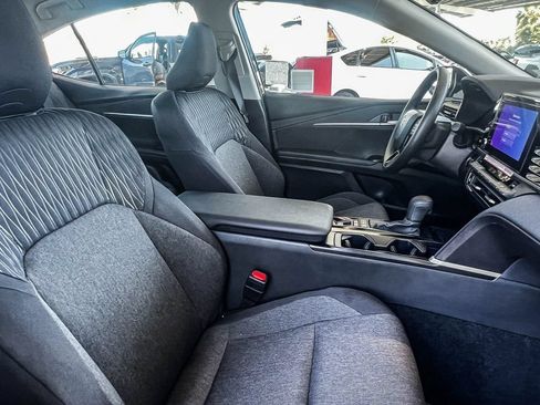 Used 2026 Toyota Camry LE w/ Convenience Package FWD image 8