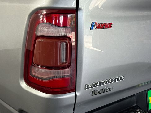 Used 2019 RAM 1500 Laramie image 36