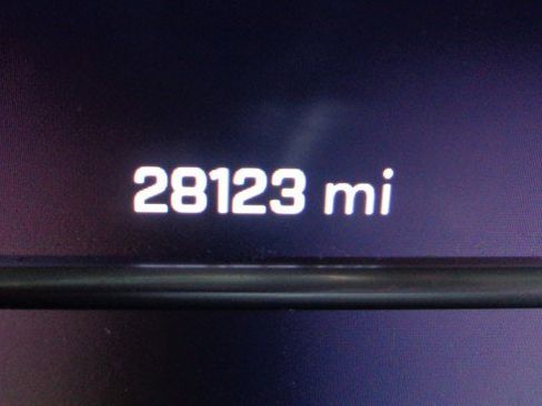 Used 2022 Chevrolet Silverado 1500 LT w/ Safety Package image 15