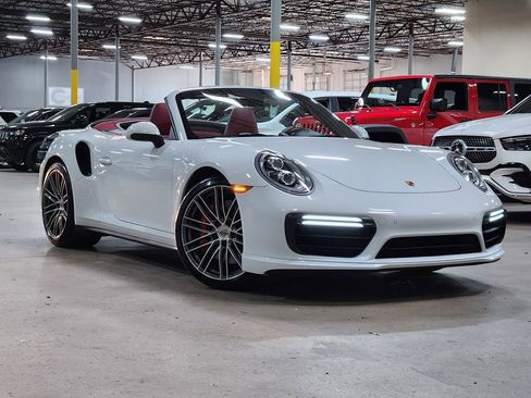 Used 2019 Porsche 911 Turbo image 13
