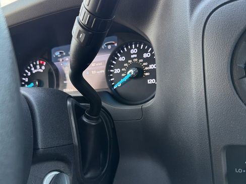 Used 2024 Ford E-350 and Econoline 350 Super Duty w/ Driver's Safety Package image 18