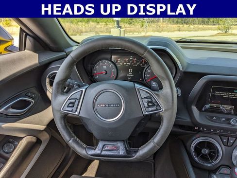 Used 2018 Chevrolet Camaro SS image 11