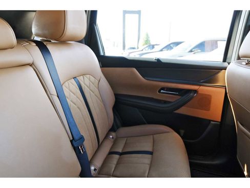 Certified 2025 MAZDA CX-70 3.3 Turbo S w/ Premium Plus image 10