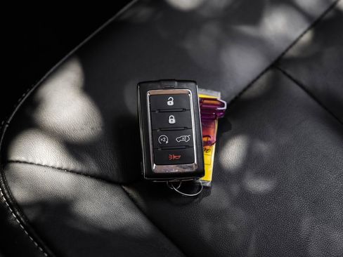 Used 2023 Jeep Grand Cherokee L Limited w/ Black Appearance Package RWD image 71