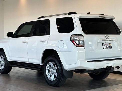 Certified 2021 Toyota 4Runner SR5 image 6