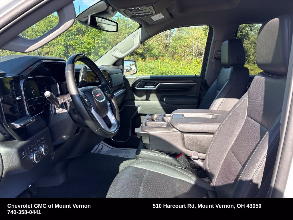 Used 2025 GMC Sierra 1500 SLT AWD/4WD image 11