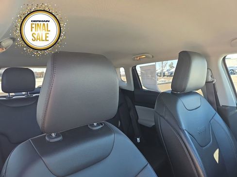 Used 2022 Jeep Compass Limited w/ Elite Group image 22