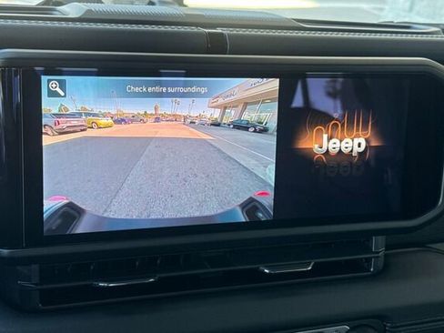 New 2026 Jeep Gladiator Rubicon image 18