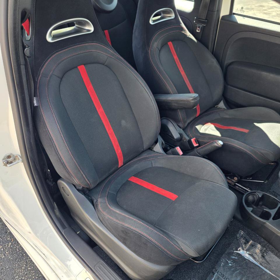 Used 2013 FIAT 500 Abarth w/ Comfort/Convenience Group FWD image 25