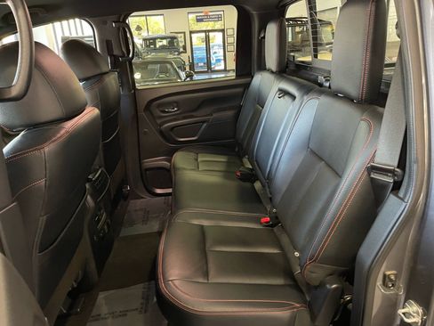 Used 2023 Nissan Titan PRO-4X w/ Pro-4x Convenience Package image 34