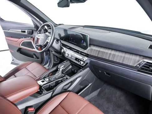 Used 2025 Kia Telluride SX FWD image 23