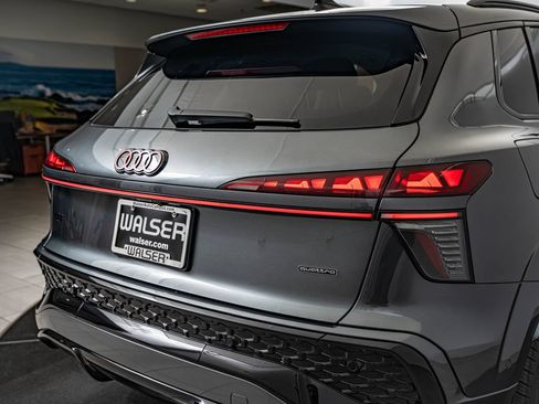 New 2026 Audi Q3 quattro 2.0T AWD/4WD image 15