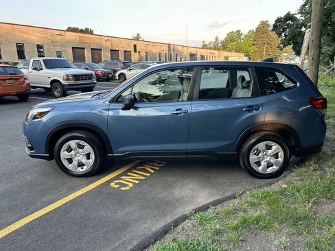 Certified 2023 Subaru Forester AWD/4WD image 5