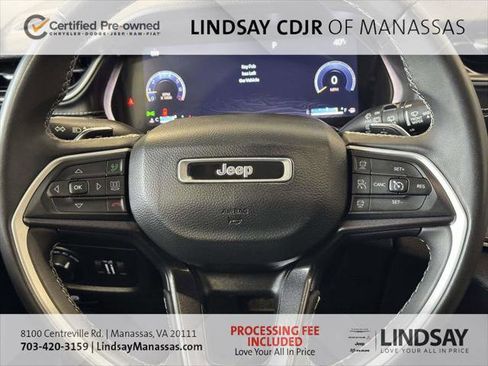 Certified 2023 Jeep Grand Cherokee Laredo image 20