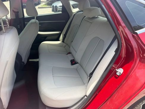 Used 2024 Hyundai Sonata SEL FWD image 15
