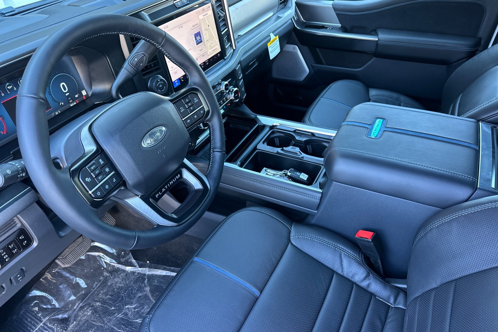 New 2026 Ford F250 Platinum w/ Tremor Off-Road Package AWD/4WD image 9