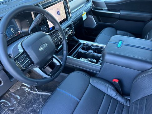 New 2026 Ford F250 Platinum w/ Tremor Off-Road Package AWD/4WD image 9