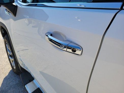 Used 2024 GMC Sierra 1500 SLT w/ SLT Premium Plus Package image 8