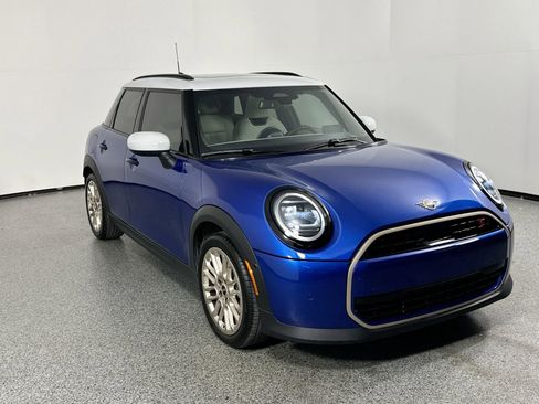 Used 2025 MINI Cooper S image 3