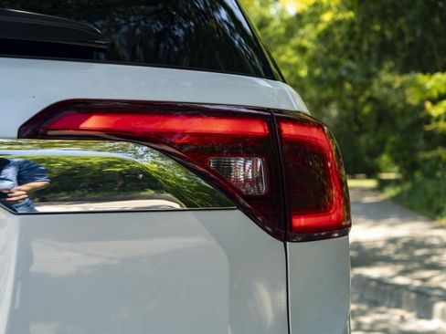 Used 2018 GMC Acadia SLT FWD image 13