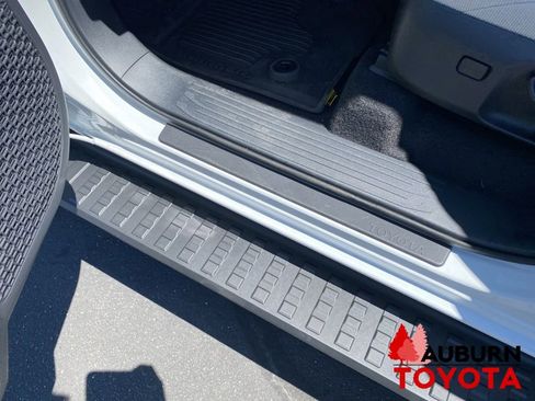 New 2026 Toyota 4Runner SR5 AWD/4WD image 27