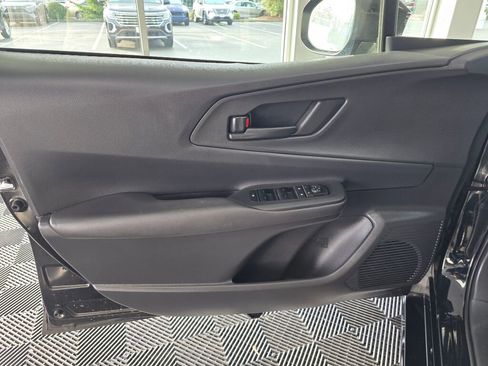 Used 2024 Toyota Prius Prime SE image 19