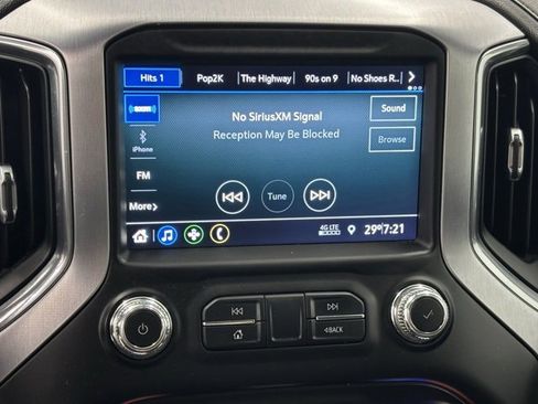 Used 2022 GMC Sierra 2500 SLE w/ SLE Convenience Package image 23