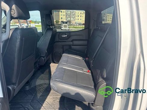 Used 2025 Chevrolet Silverado 1500 Custom w/ Turbomax Blackout Package AWD/4WD image 11