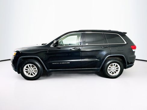 Used 2018 Jeep Grand Cherokee Laredo RWD image 4