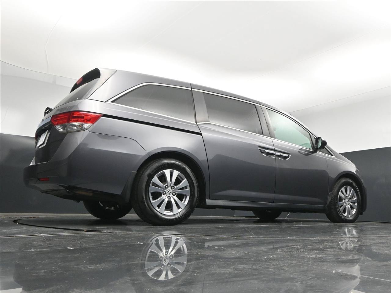 Used 2017 Honda Odyssey EX-L image 31