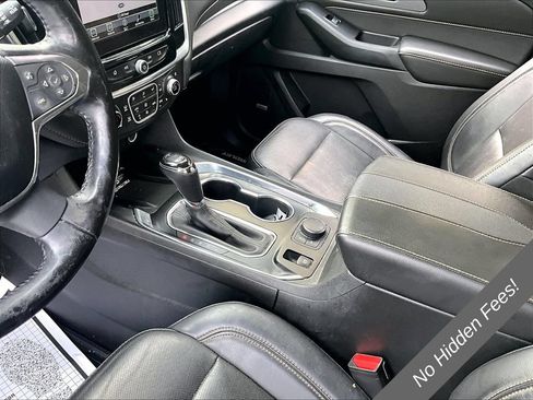 Used 2018 Chevrolet Traverse Premier w/ Redline Edition AWD/4WD image 12