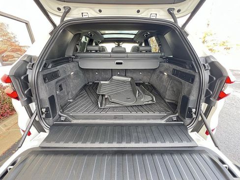 Used 2022 BMW X5 sDrive40i w/ M Sport Package image 26