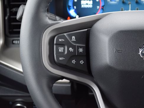New 2026 Ford Bronco Outer Banks AWD/4WD image 9