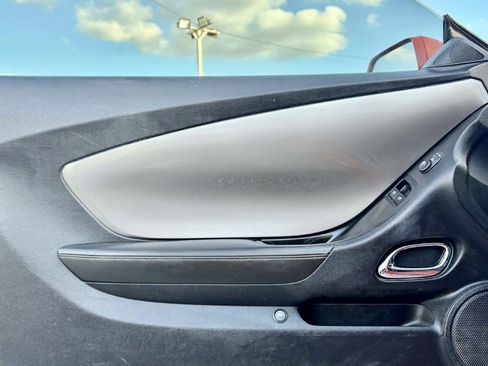 Used 2010 Chevrolet Camaro SS image 12